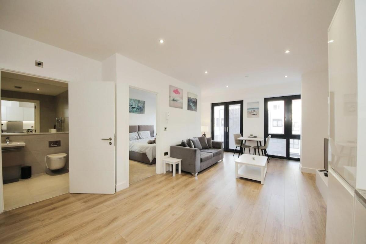 Modern Comfort 1 Bed Apartment Broadoaks, Sulihull Solihull Exteriér fotografie