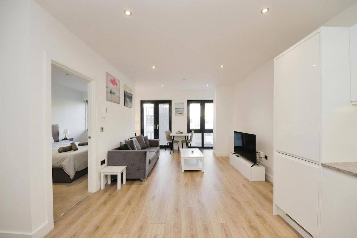 Modern Comfort 1 Bed Apartment Broadoaks, Sulihull Solihull Exteriér fotografie